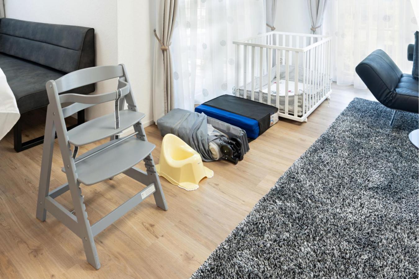 Exklusive 2,5 Zimmer Wohnung Eschenz エクステリア 写真