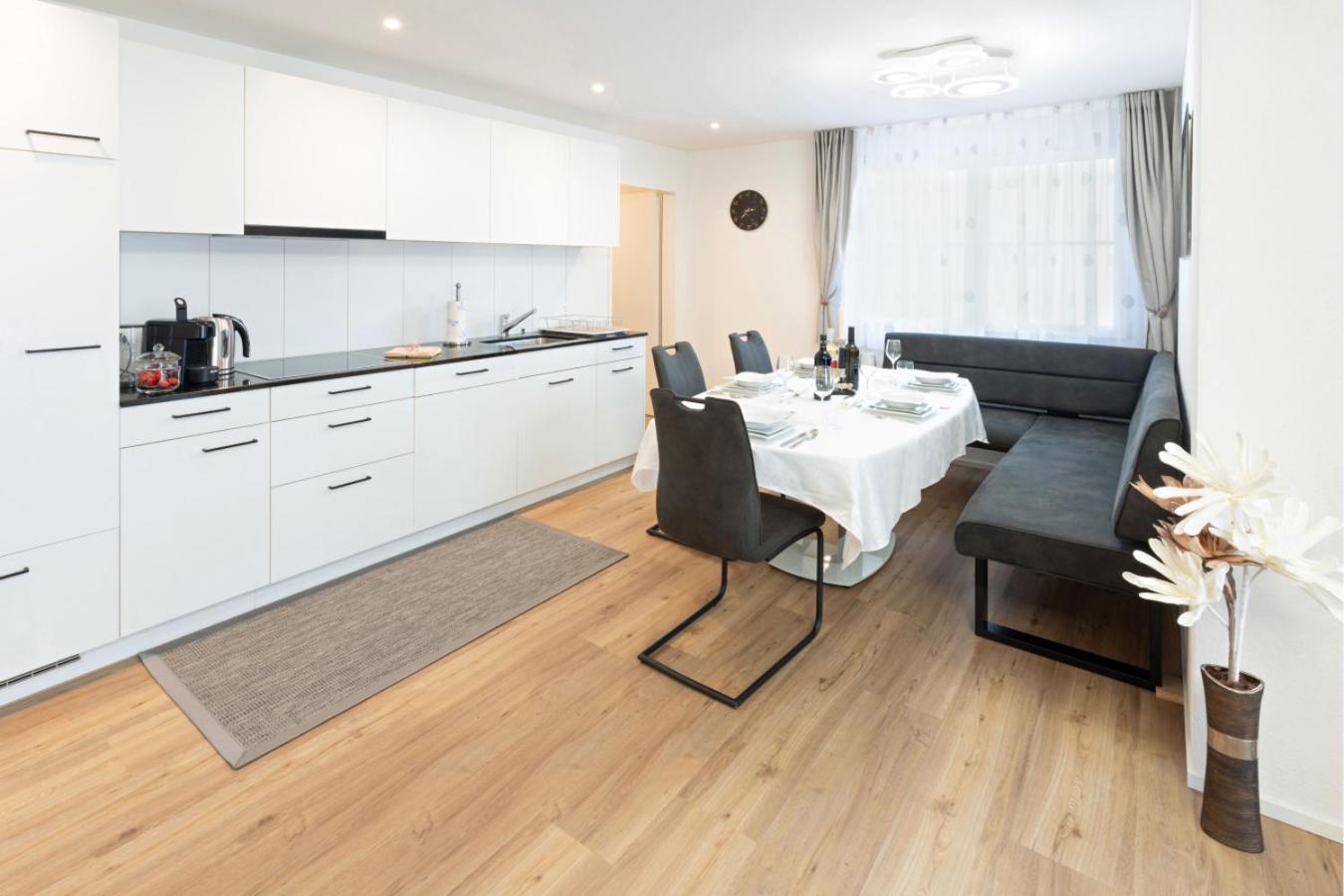 Exklusive 2,5 Zimmer Wohnung Eschenz エクステリア 写真