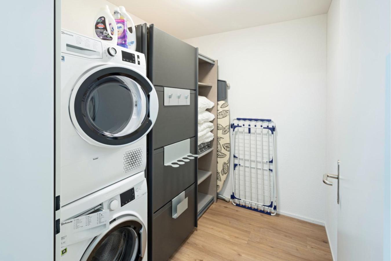 Exklusive 2,5 Zimmer Wohnung Eschenz エクステリア 写真