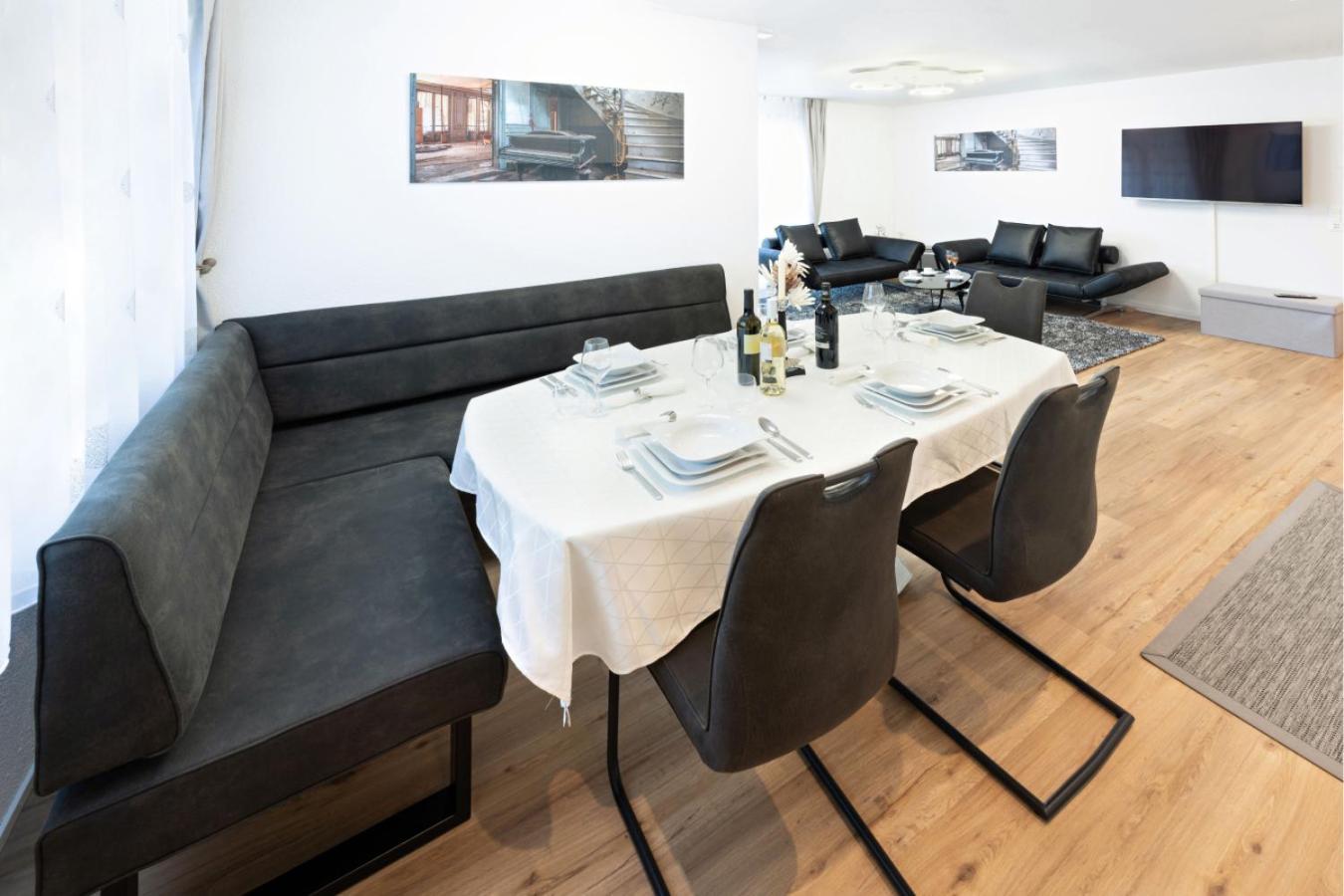 Exklusive 2,5 Zimmer Wohnung Eschenz エクステリア 写真
