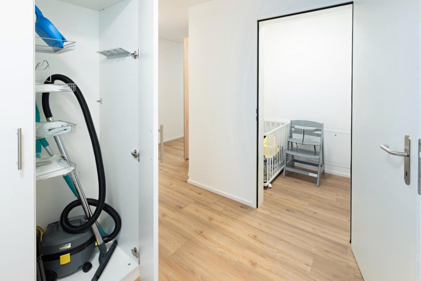 Exklusive 2,5 Zimmer Wohnung Eschenz エクステリア 写真