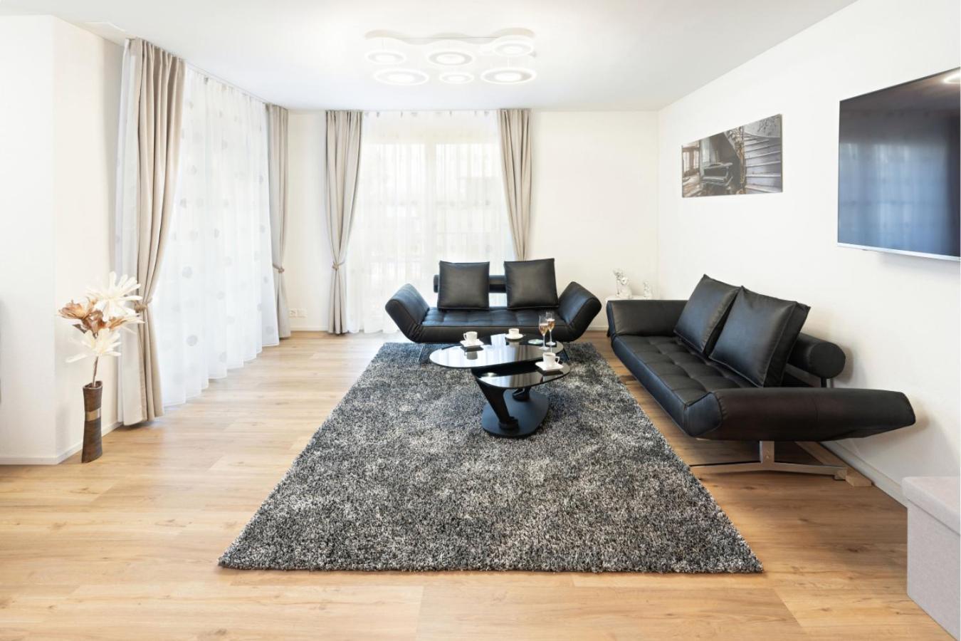 Exklusive 2,5 Zimmer Wohnung Eschenz エクステリア 写真